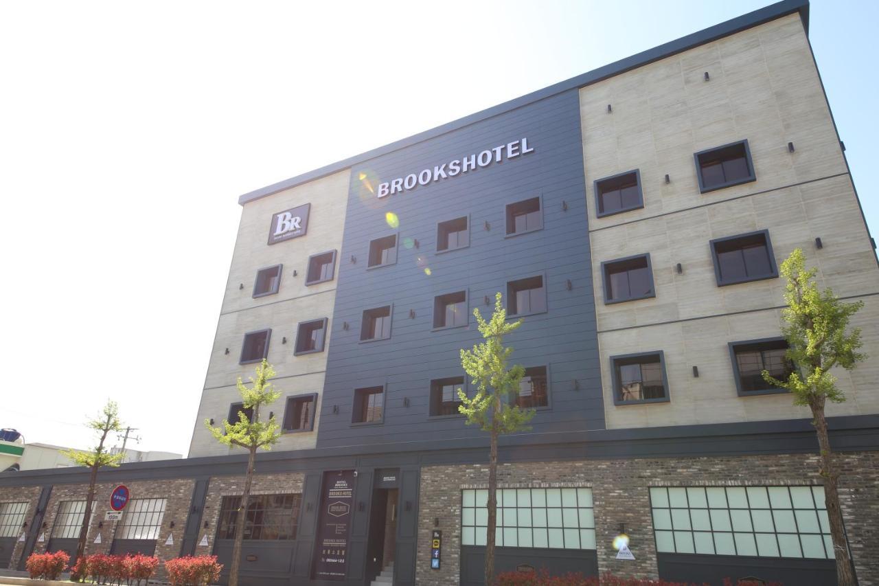 Brooks Hotel Tongyeong Exterior photo
