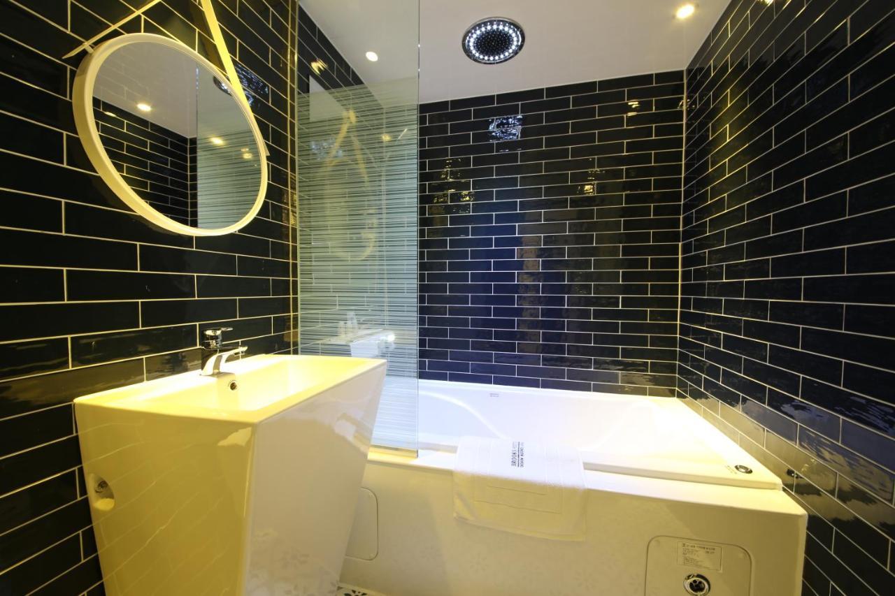 Brooks Hotel Tongyeong Exterior photo